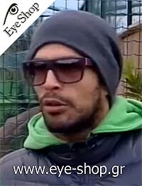 Ο Νίκος Αναδιώτης με γυαλιά ηλίου Marc By Marc Jacobs